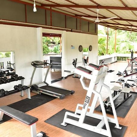 Relax Inn Хикадува Екстериор снимка